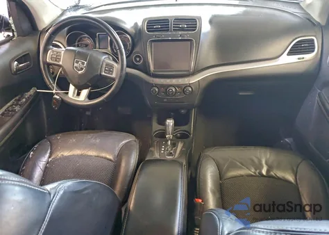 2018 Dodge Journey Crossroad z USA, uszkodzony, nr VIN 3C4PDCGG9JT369595